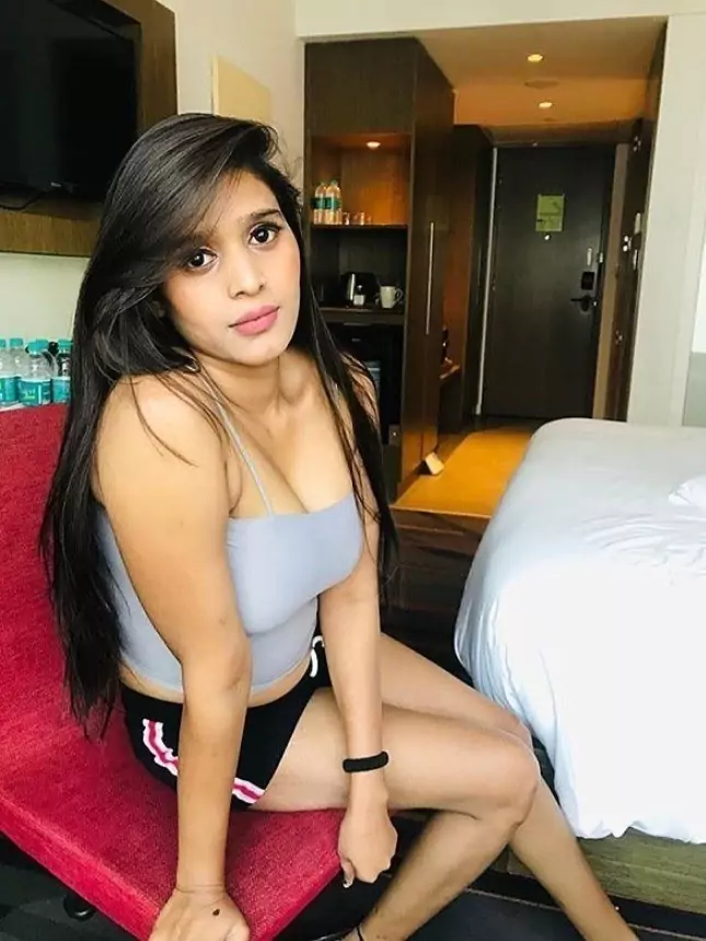 कॉल गर्ल्स सर्विस बंजारा हिल्स